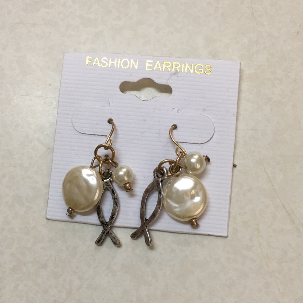 Silver/gold earrings